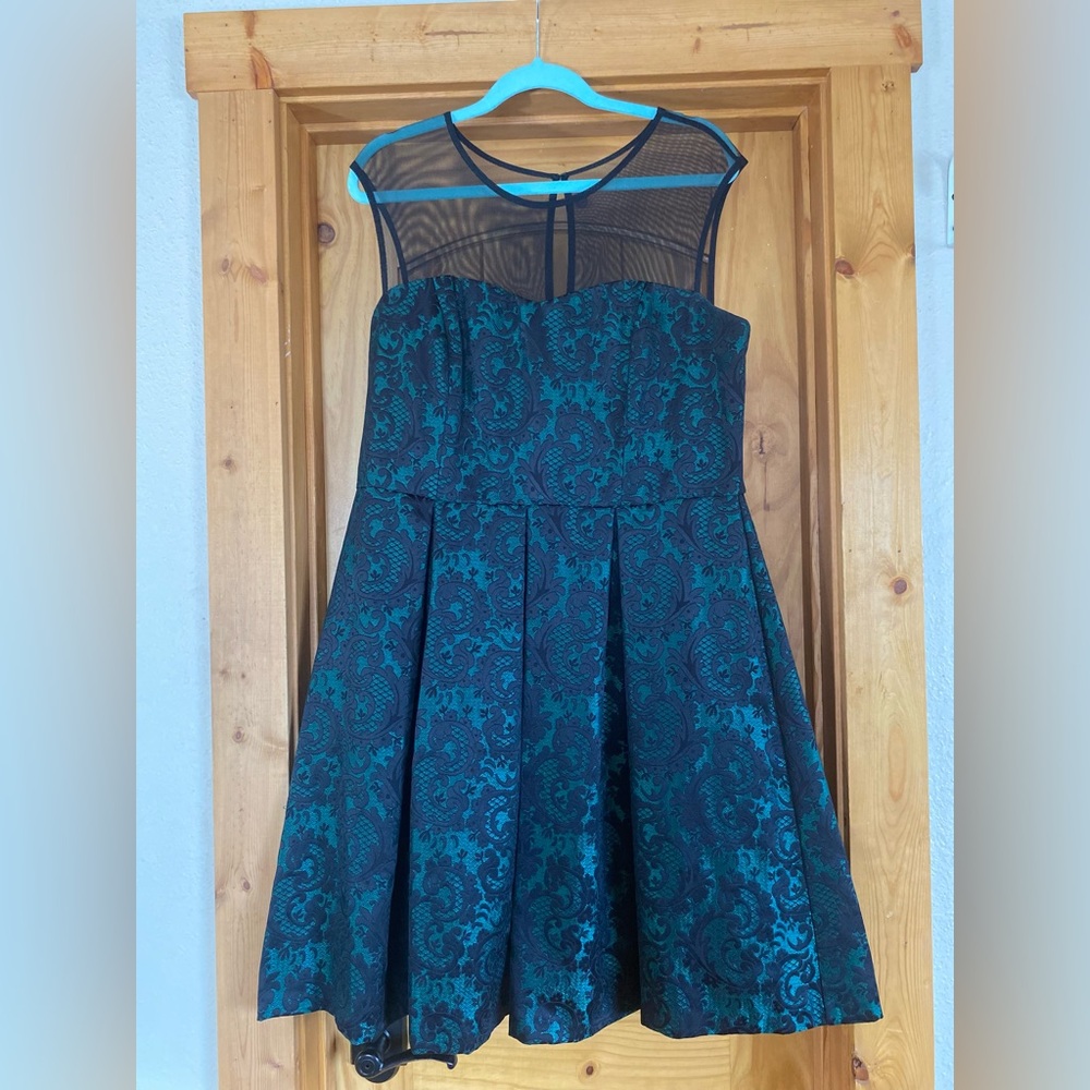 Elegant Teal and Black Lace Dress
